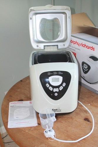 Morphy richards breadmaker - richards,